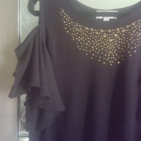 Top - Picture 3 of 3